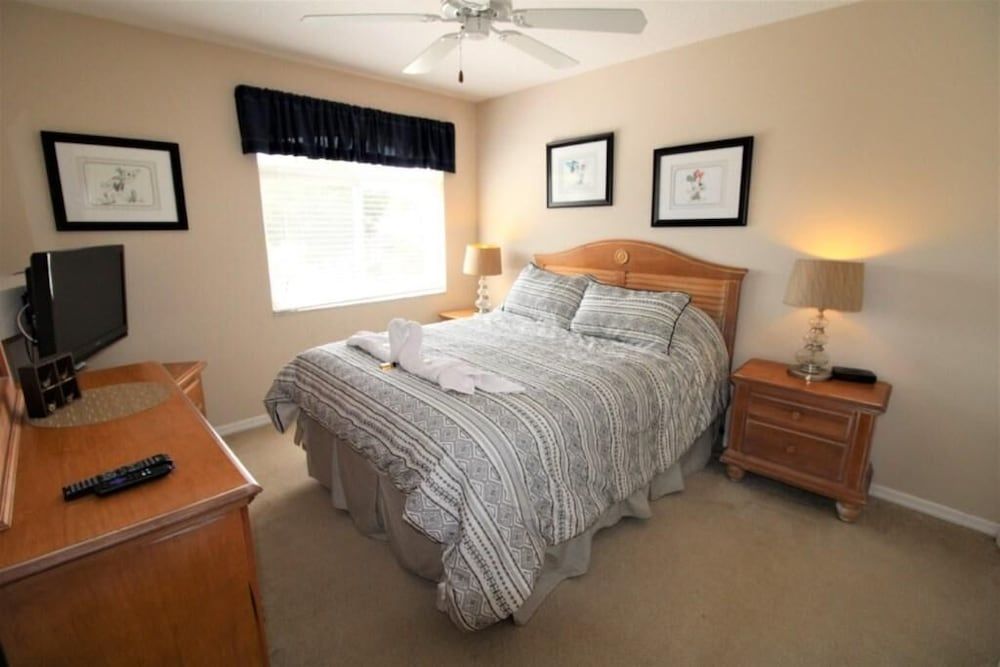 House, 3 Twin Beds (Privacy at Highlands Reserve)