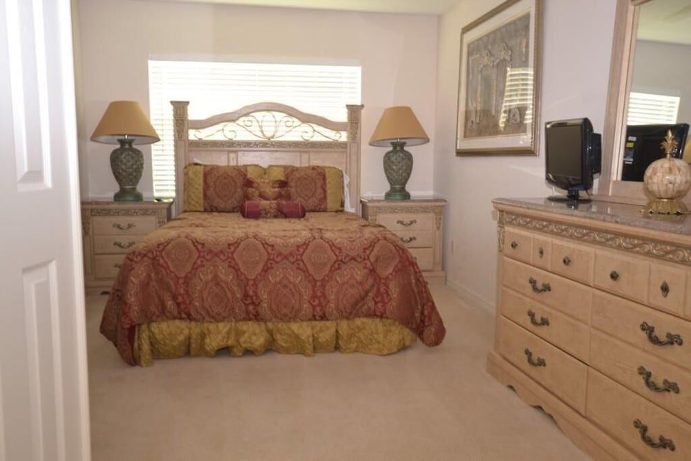 House, Multiple Beds (The Hill at Highlands Reserve)
