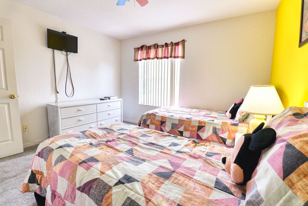 House, Multiple Beds (Ian's Serene Golf View Abode at Highl)