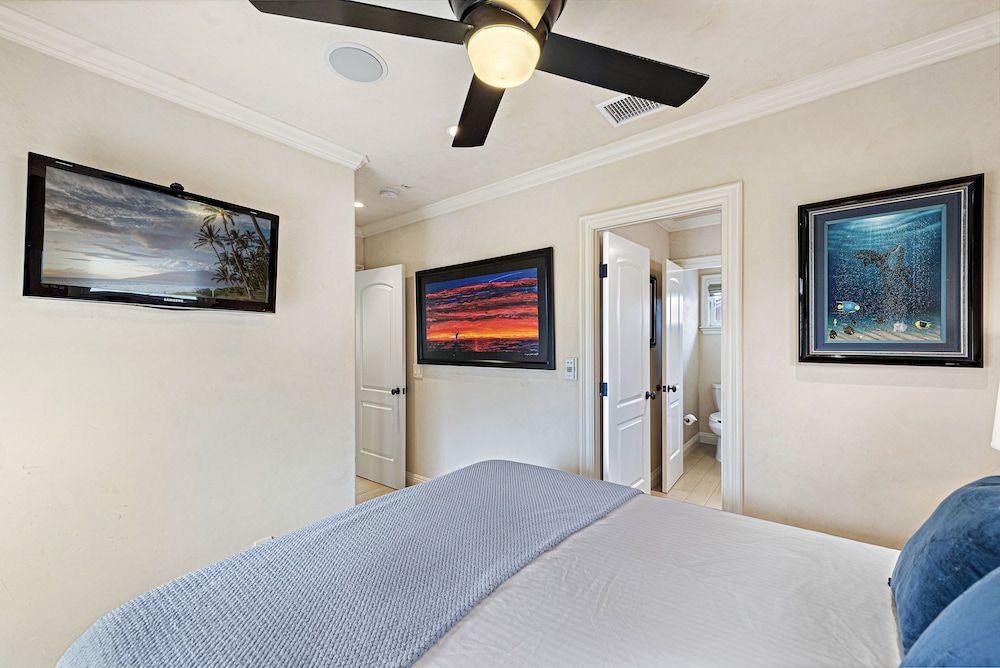 Deluxe Villa, 1 Queen Bed with Sofa bed, Partial Ocean View