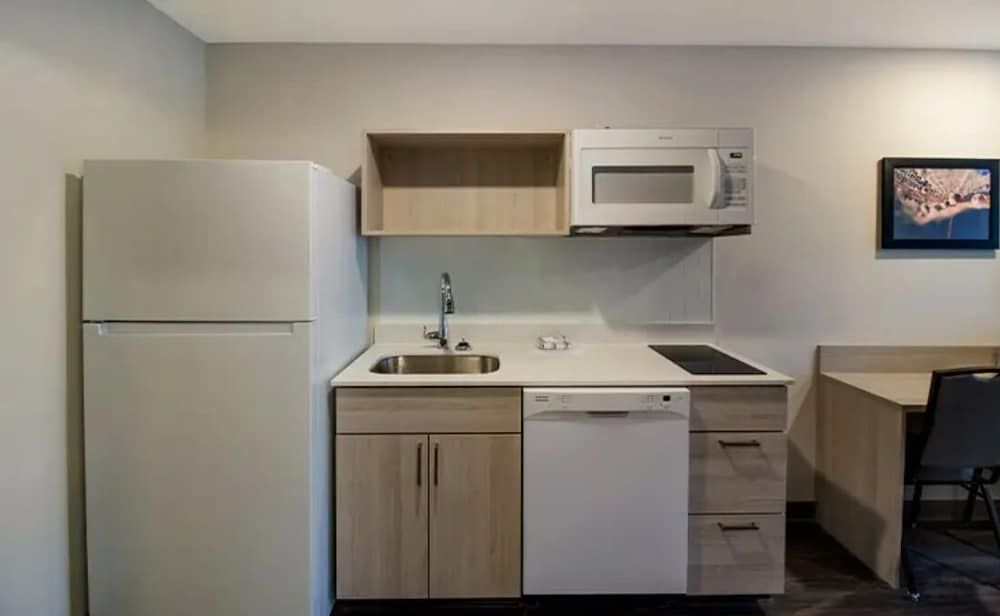 Woodspring Suites Hermitage - Nashville Airport Queen Suite w/ Dishwasher (Dishes/Cookware Included) 5