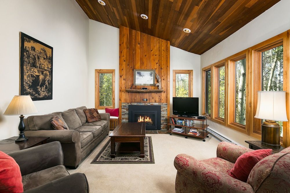 Condo, 3 Bedrooms