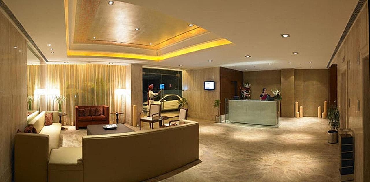 undefined Royal Orchid Central Jaipur, Bani Park 4