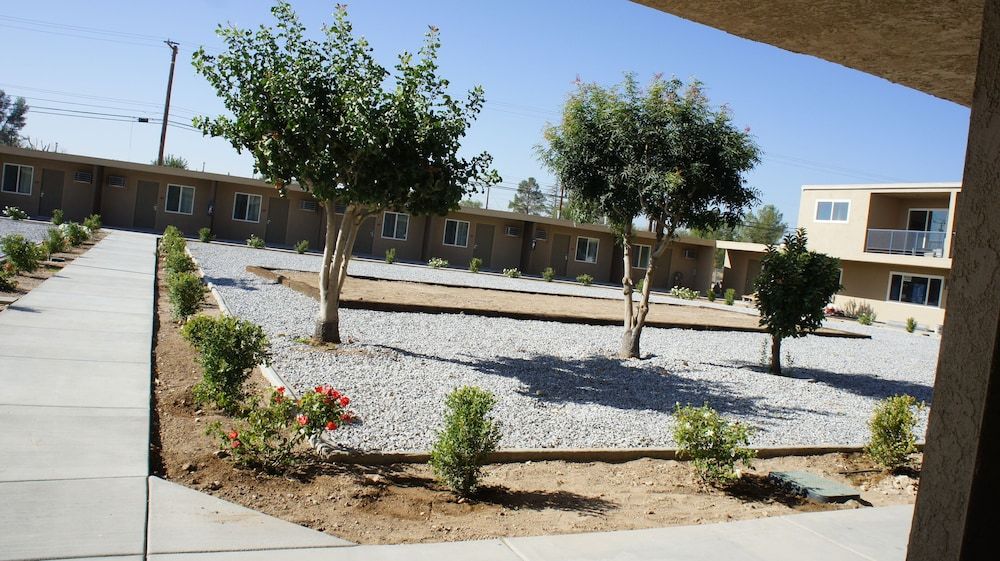 Apple Valley Hotel & Lodge Executive Single Room 5