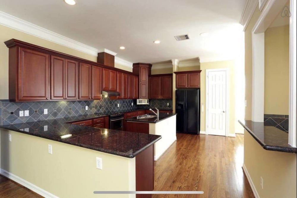 undefined 4 Story Rooftop - Executive Corporate Housing 7