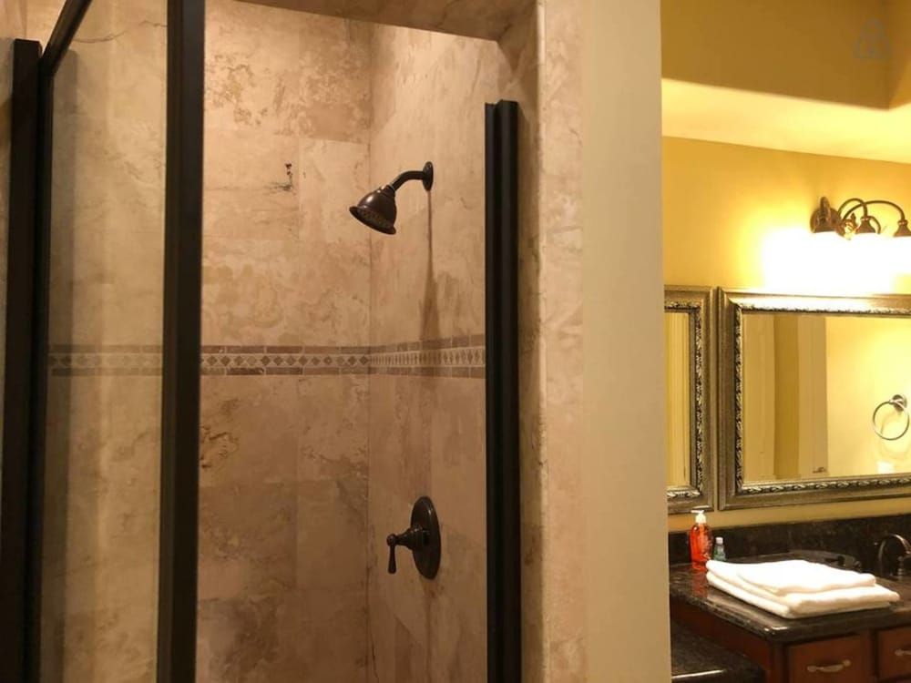 4 Story Rooftop - Executive Corporate Housing House, 3 Bedrooms, Non Smoking 14