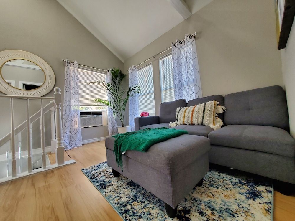 Wonderful Getaway in Houston Comfort Apartment, 2 Bedrooms, Non Smoking, Kitchen 10