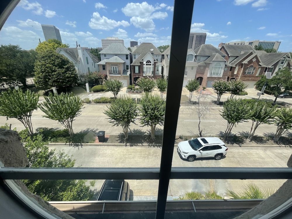 undefined Enspaizo 4