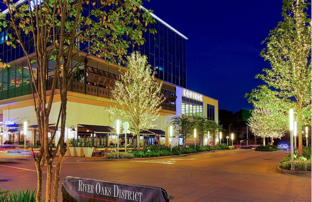 undefined Luxe Life 2