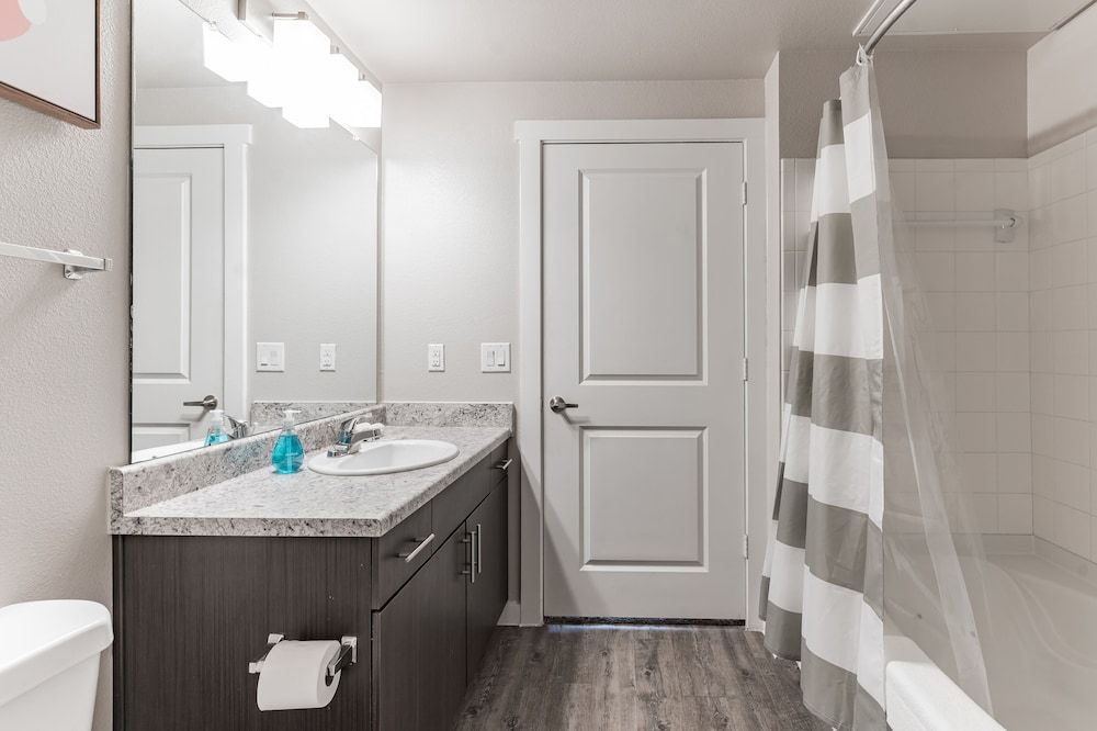 East DT Houston Getaway Near Parks and Restaurants Single Room, 1 Bedroom (0 Bedroom) 8