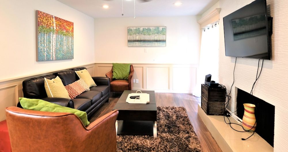 undefined 3Bdrm 2Bath 3Beds - 2 Story Condo 6