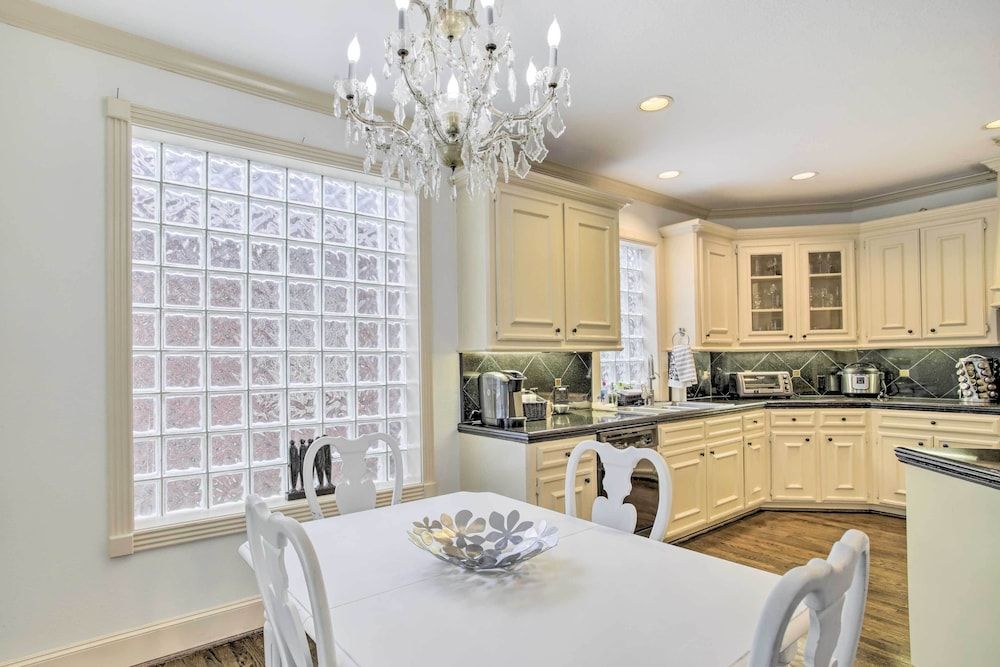 undefined Luxe Houston Vacation Rental w/ Private Pool! 3