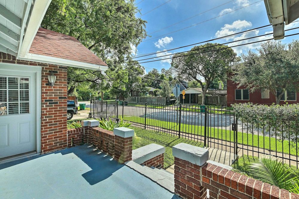 undefined Elegant Houston Retreat < 2 Mi To Downtown! 7