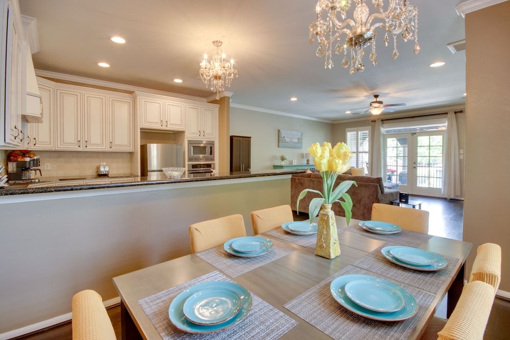 undefined Gorgeous Houston Heights Getaway < 6 Mi to Dtwn! 2