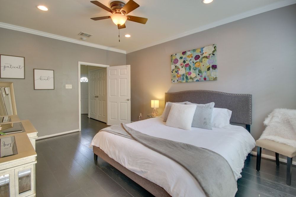 undefined Gorgeous Houston Heights Getaway < 6 Mi to Dtwn! 5