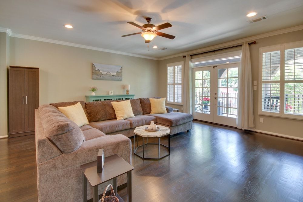 undefined Gorgeous Houston Heights Getaway < 6 Mi to Dtwn! 3