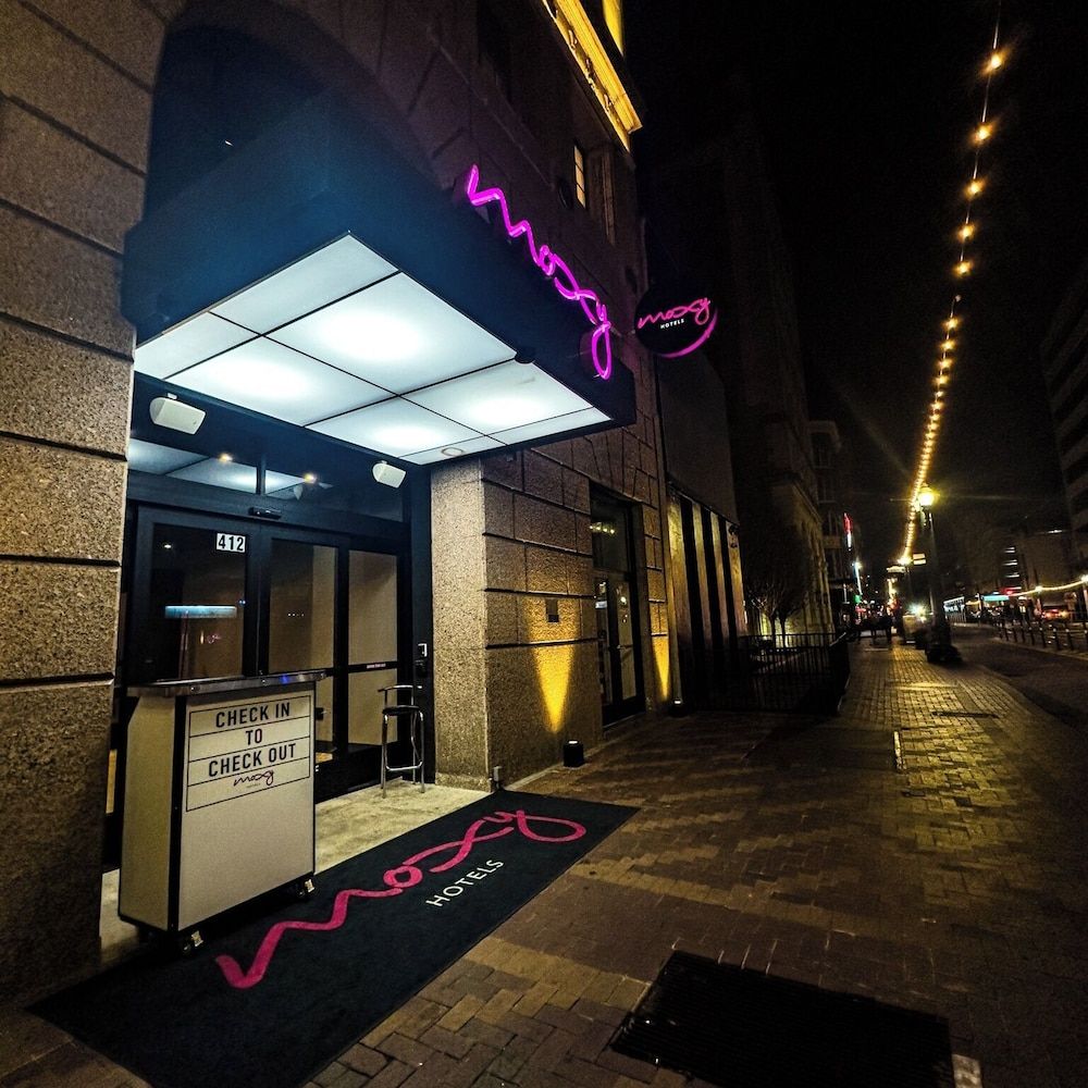undefined Moxy Houston Downtown 8