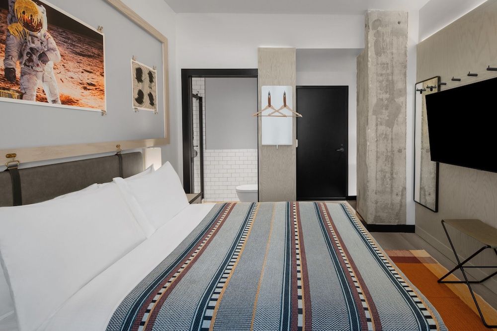 undefined Moxy Houston Downtown 4