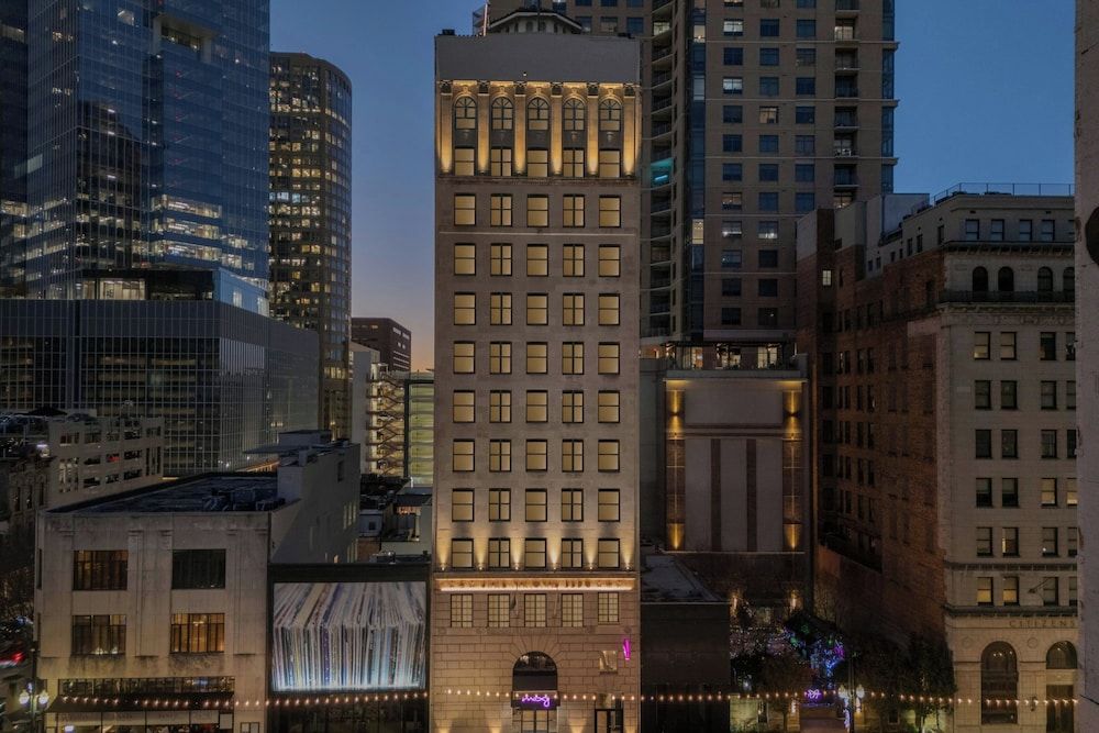 undefined Moxy Houston Downtown 5