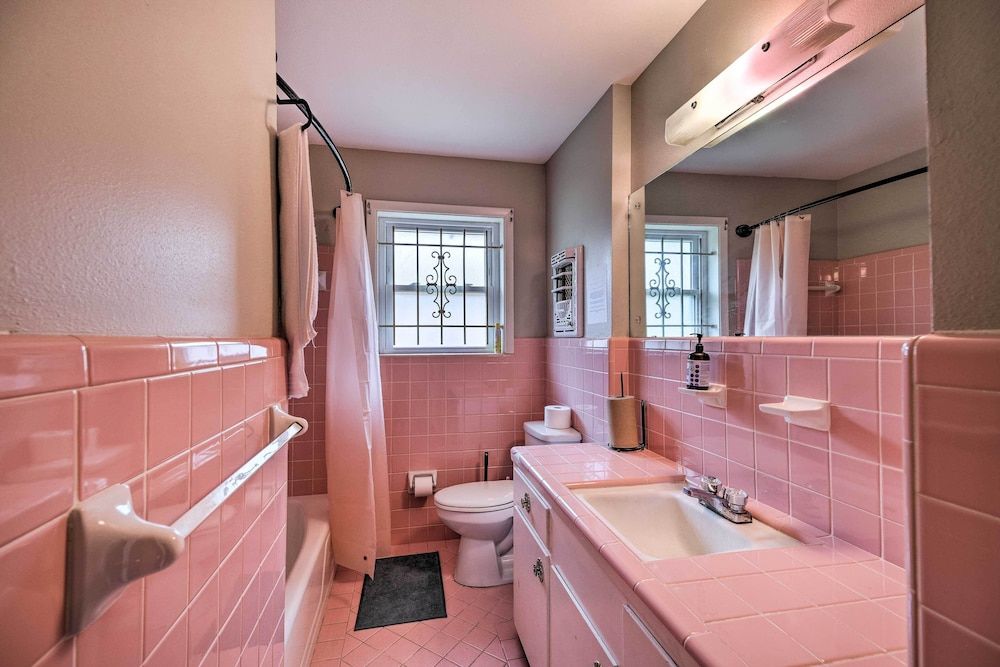 undefined Houston Vacation Rental w/ Private Yard! 10