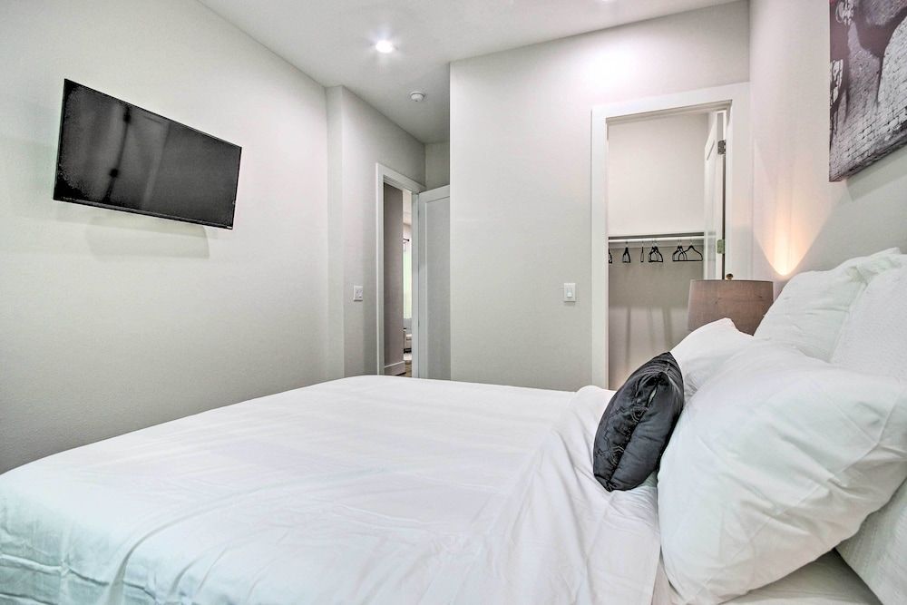 undefined Modern Houston Home: 2 Mi to Dtwn Attractions 6