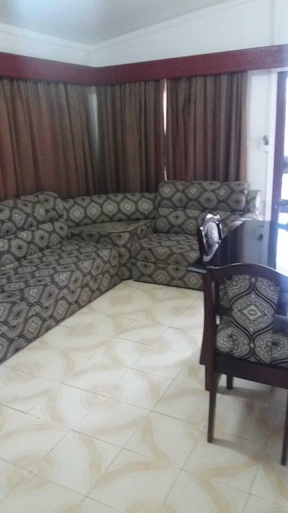 House, 2 Bedrooms (House HHK-17-2 )