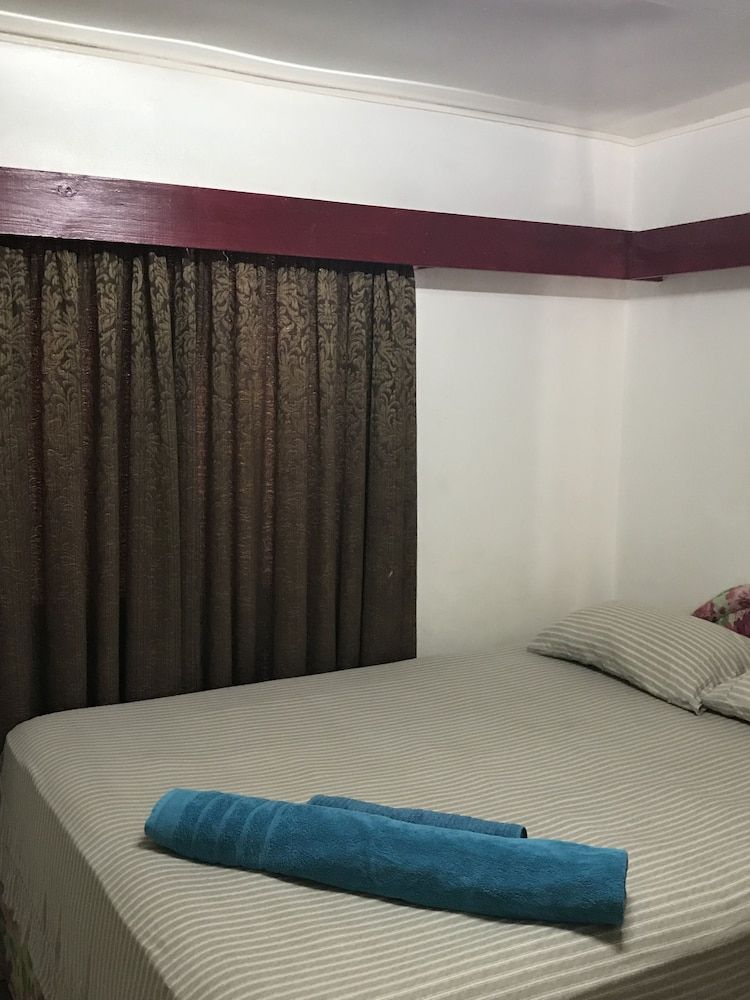 House, 3 Bedrooms (HHK-15-3 )