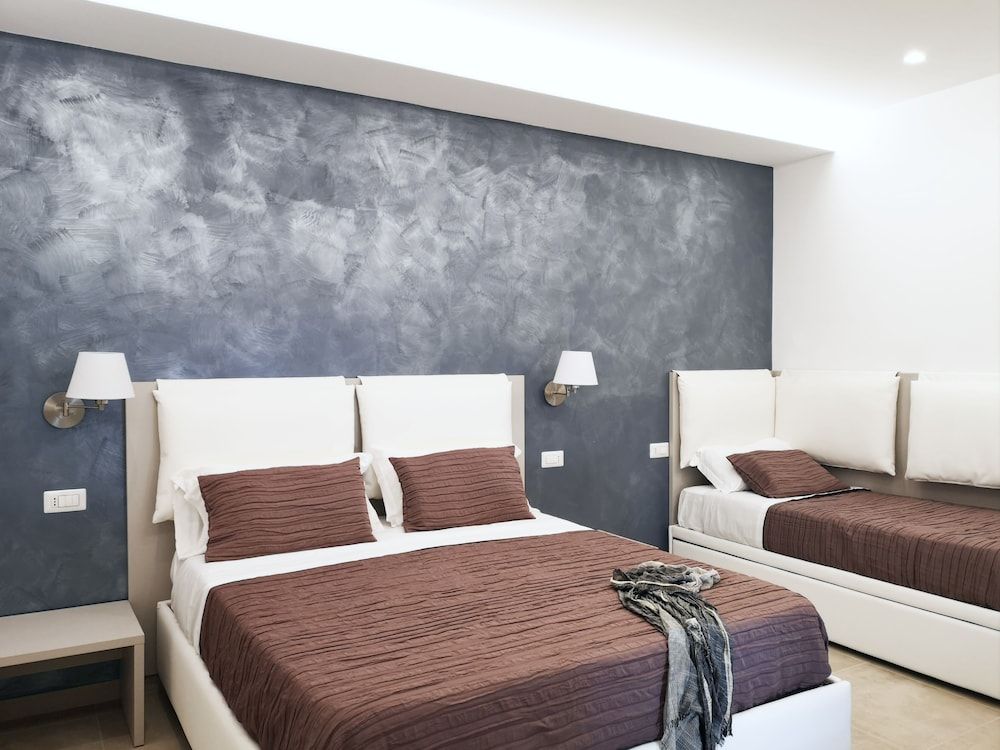undefined La Piccola Perla Rooms 3