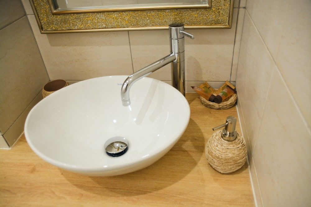 undefined La Piccola Perla Rooms 9