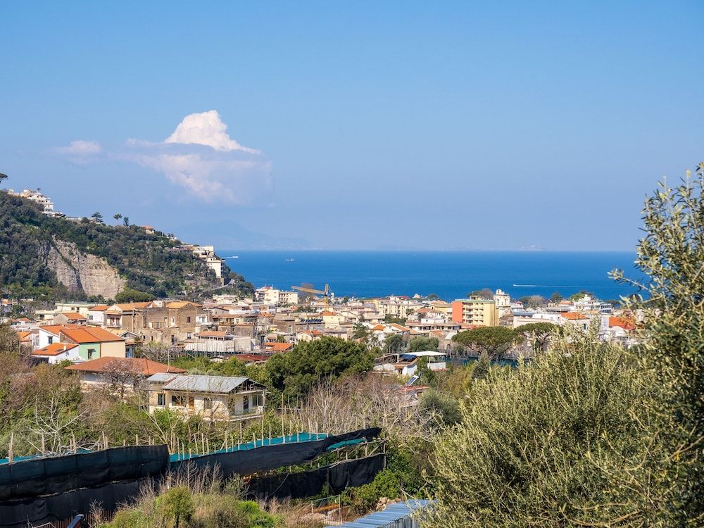 Palazzo Russo Panoramic Apartment 9