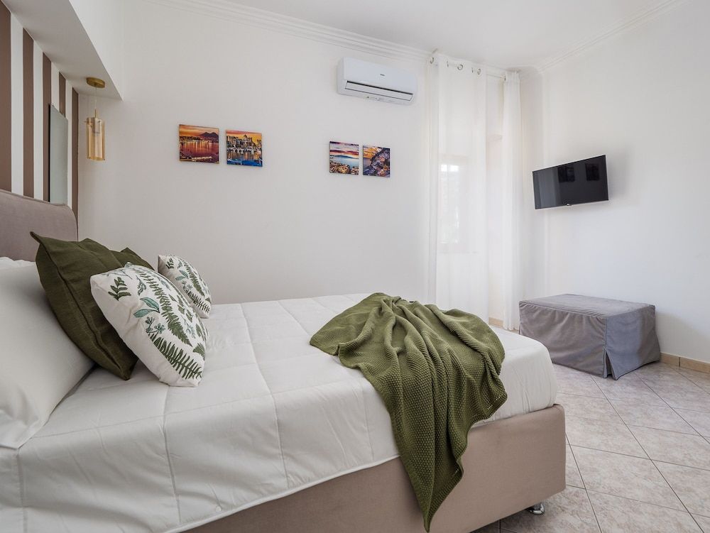 Palazzo Russo Panoramic Apartment