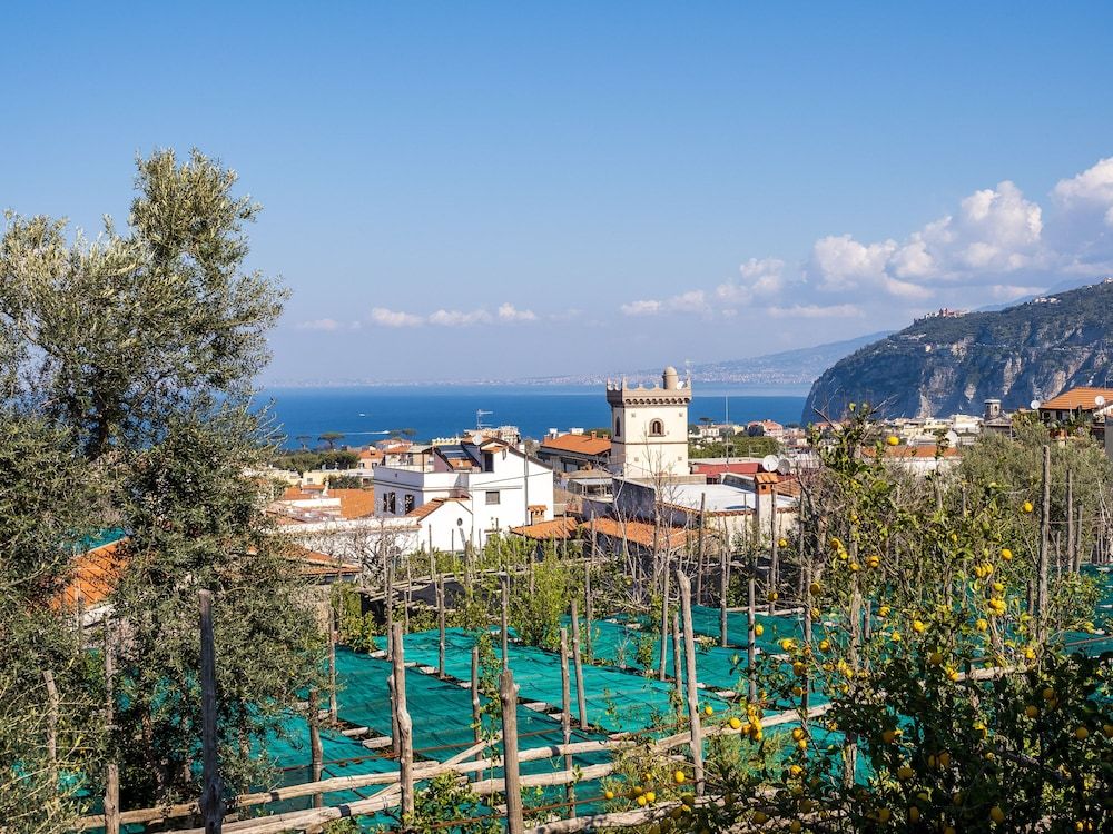 Palazzo Russo Panoramic Apartment 11