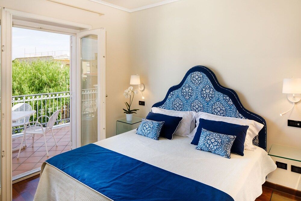 Villa Lia Villa, 3 Bedrooms 3