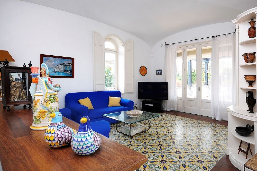 Villa Angelo Villa, Multiple Bedrooms 19