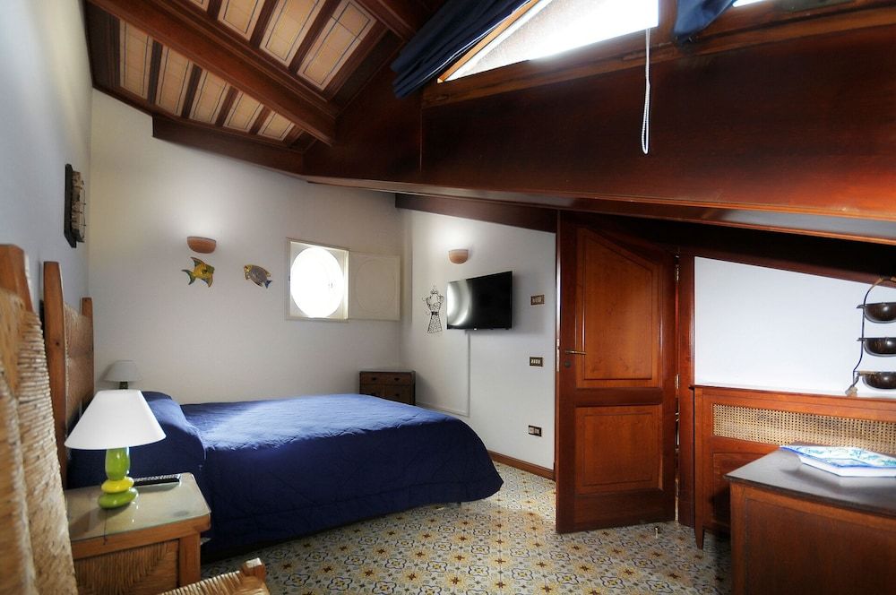 undefined Villa Angelo 8