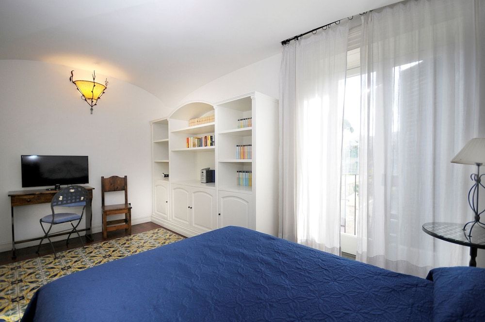 undefined Villa Angelo 10