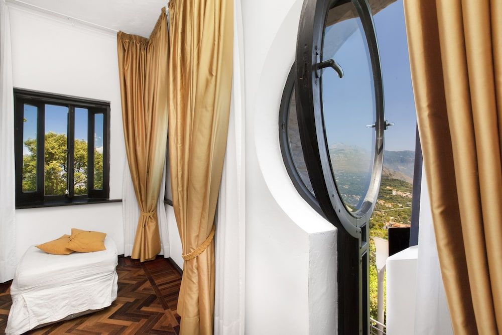 Villa La Ventana Villa, Multiple Bedrooms 37