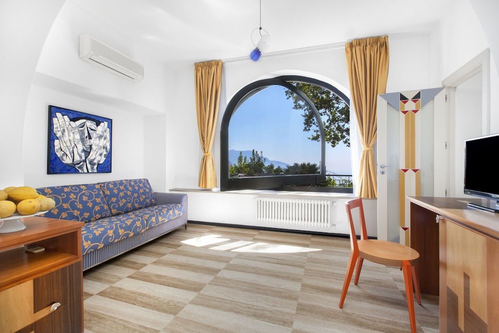 Villa La Ventana Villa, Multiple Bedrooms 40