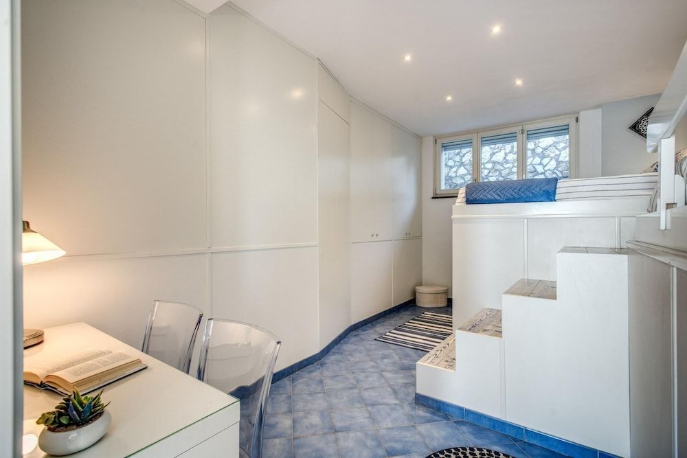 undefined Belvedere Delle Sirene With Heated Pool 10