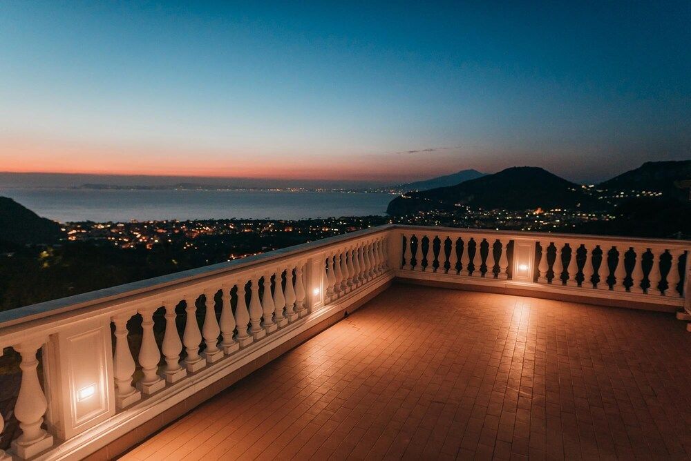 Villa Tina in Sant Agnello Villa, Smoking 14