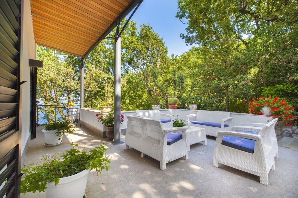 Villa Calisto in Sant Agnello Villa, Smoking 20