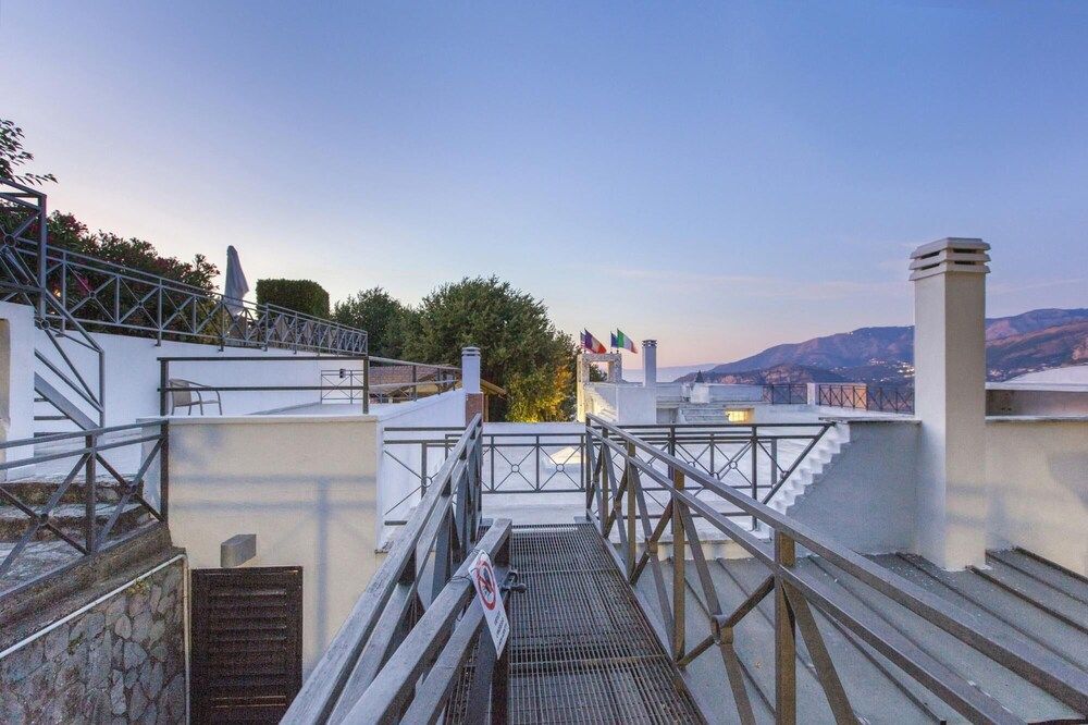 Villa Calisto in Sant Agnello Villa, Smoking 22