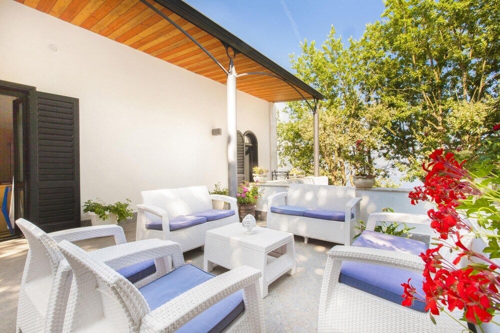 Villa Calisto in Sant Agnello Villa, Smoking 49