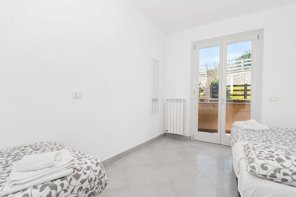 Villa La Meraviglia - Amazing sea View Villa, 3 Bedrooms, Balcony, City View 6