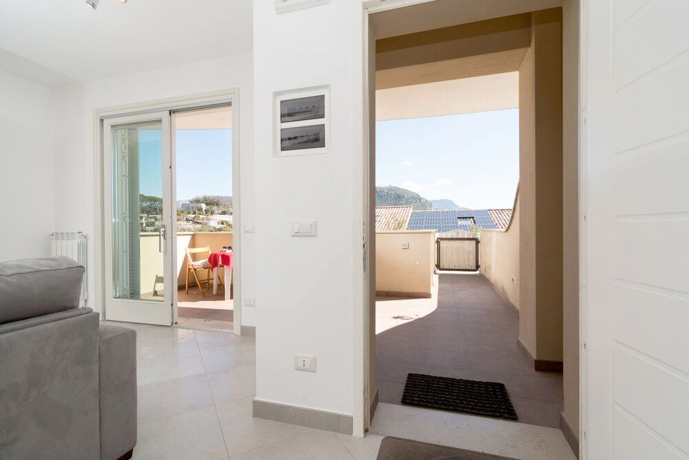 Villa La Meraviglia - Amazing sea View Villa, 3 Bedrooms, Balcony, City View 10