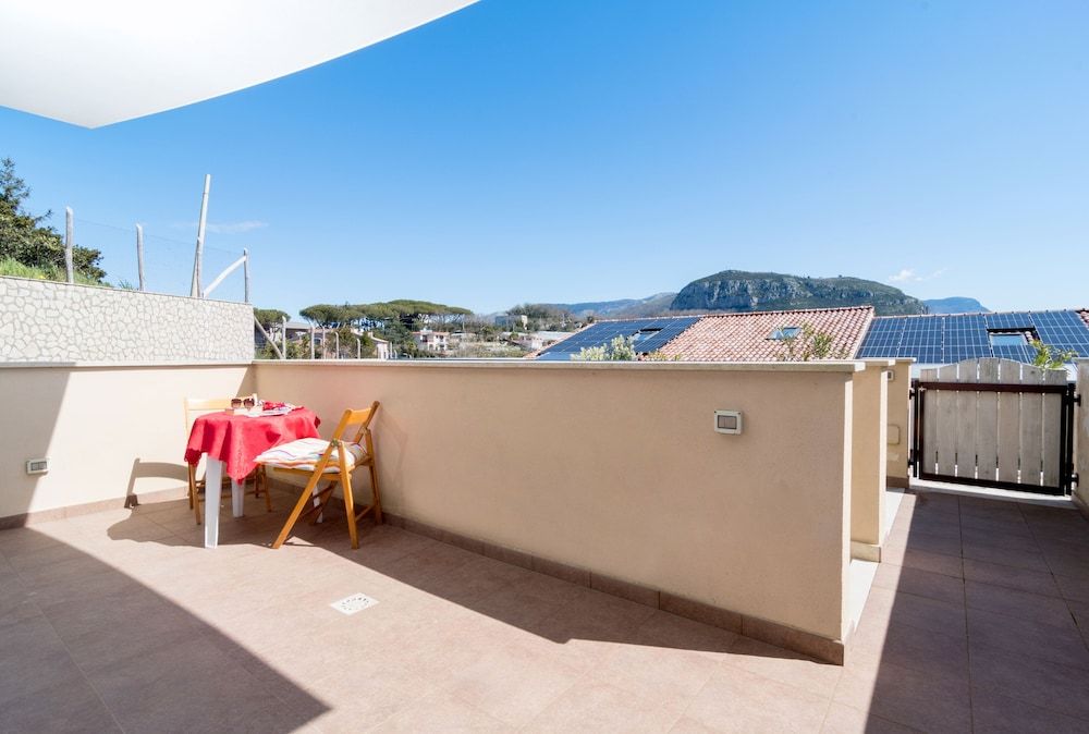 Villa La Meraviglia - Amazing sea View Villa, 3 Bedrooms, Balcony, City View 21