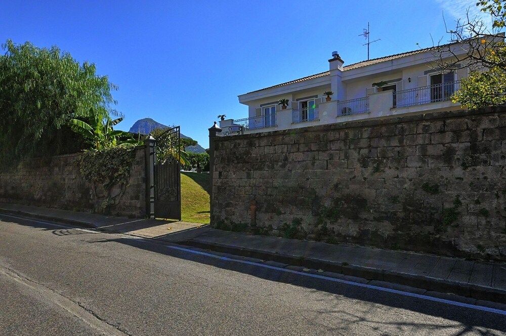 undefined Villa Orlando