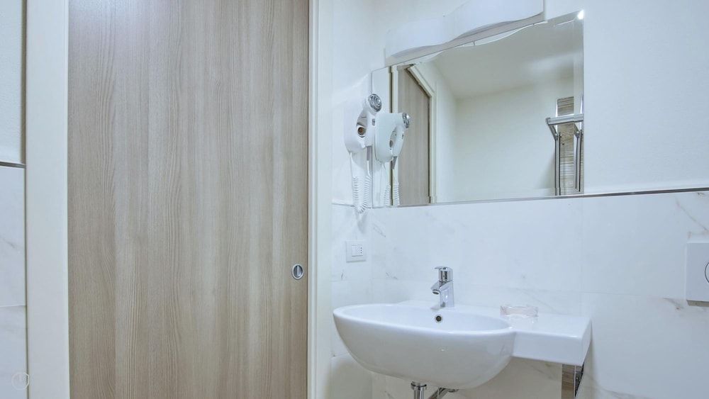 Affittacamere Brenna Apartment 21