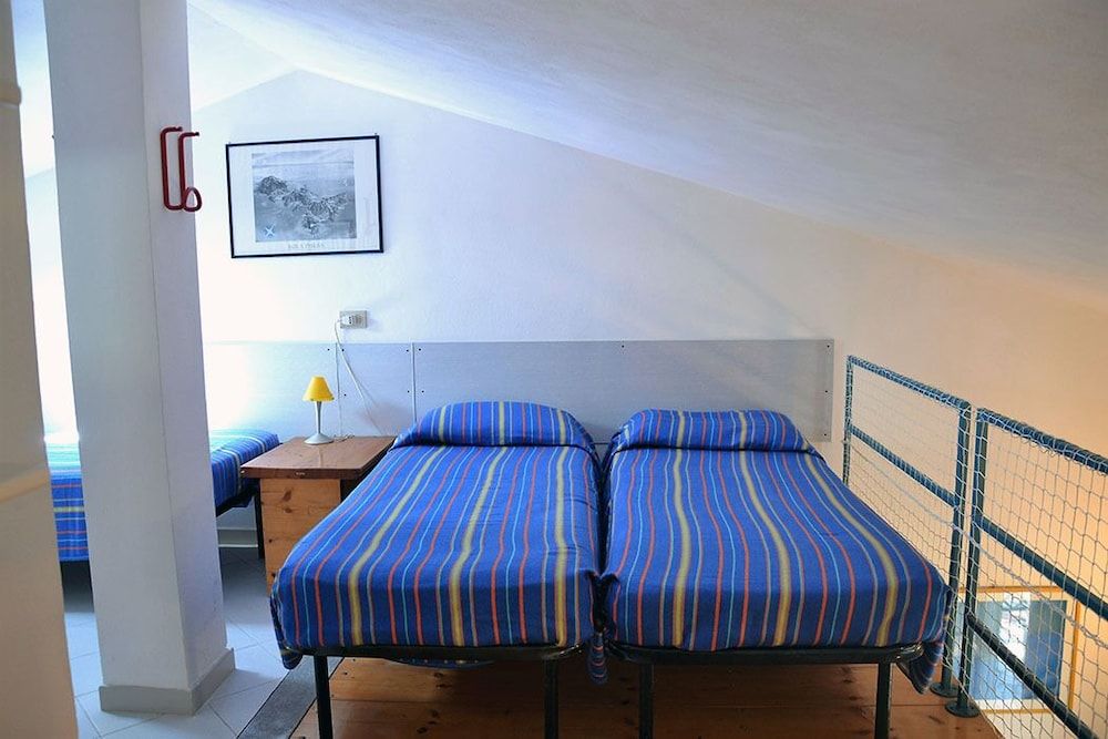 Duplex, 1 Bedroom (Iris)
