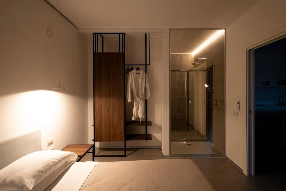 Alkamuri Posh Hotel Spa 109 Suite Superior Apartment 18